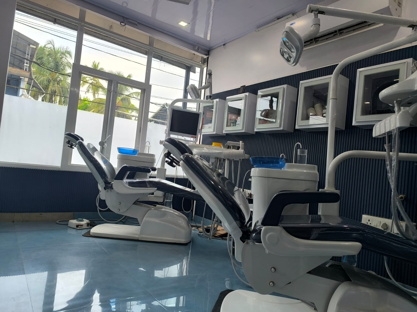 Modern dental treatment room at Maria Dental Clinic